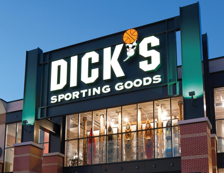 DICK'S Sporting Goods Issues 2018 Outlook