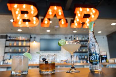 H-E-B- Bar
