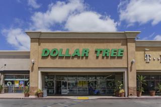 Dollar Tree front
