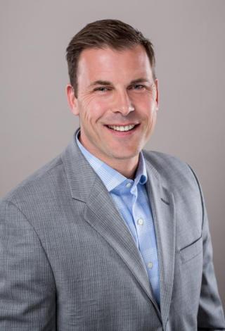 Jason Farver headshot