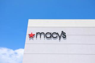 a macys sign on the side of a building