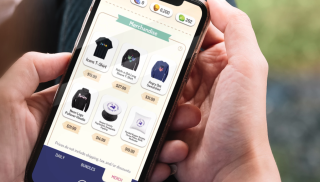 A person holding a phone shows Amazon Anywhere in the Peridot app.