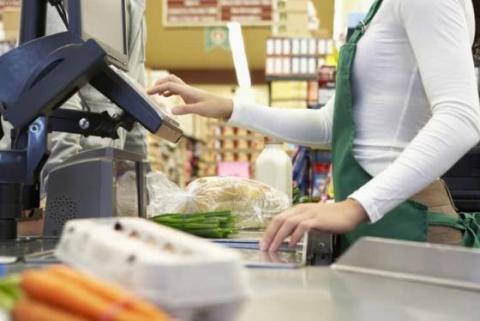 Pandemic Shoppers Lift Holiday Sales 8.3%