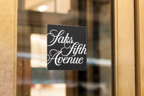 Saks fifth avenue sign