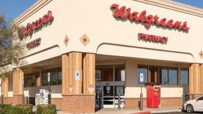 Walgreens, Uber Team to Improve Vaccine Access 