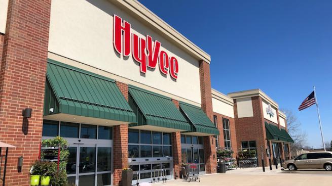 Hy Vee Appoints First Ever Chief Medical Officer Retail Leader