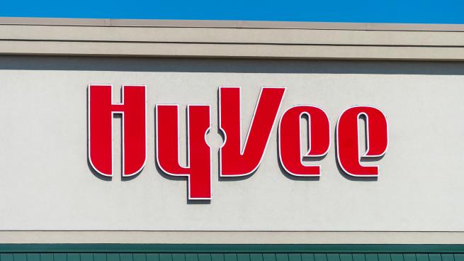 A Hy-Vee storefront.